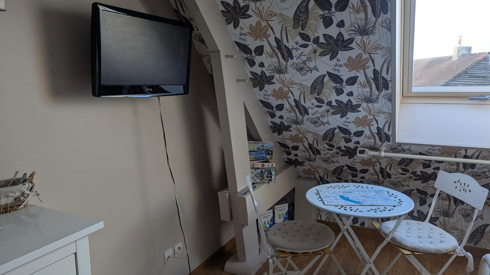 Chambre Rose Blanche Le Lude Luaran gambar